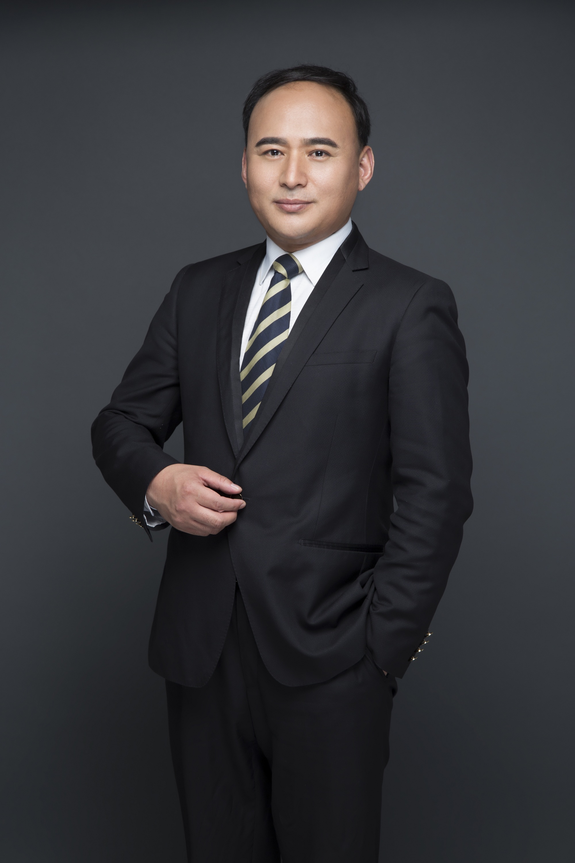 彭中华 商务拓展总监